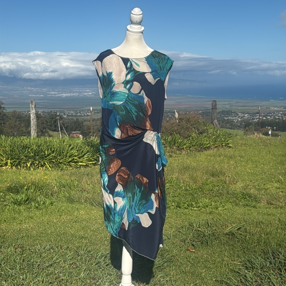 Anthropologie Coquille Magnified Corrolla Silk Floral Shift Dress 12